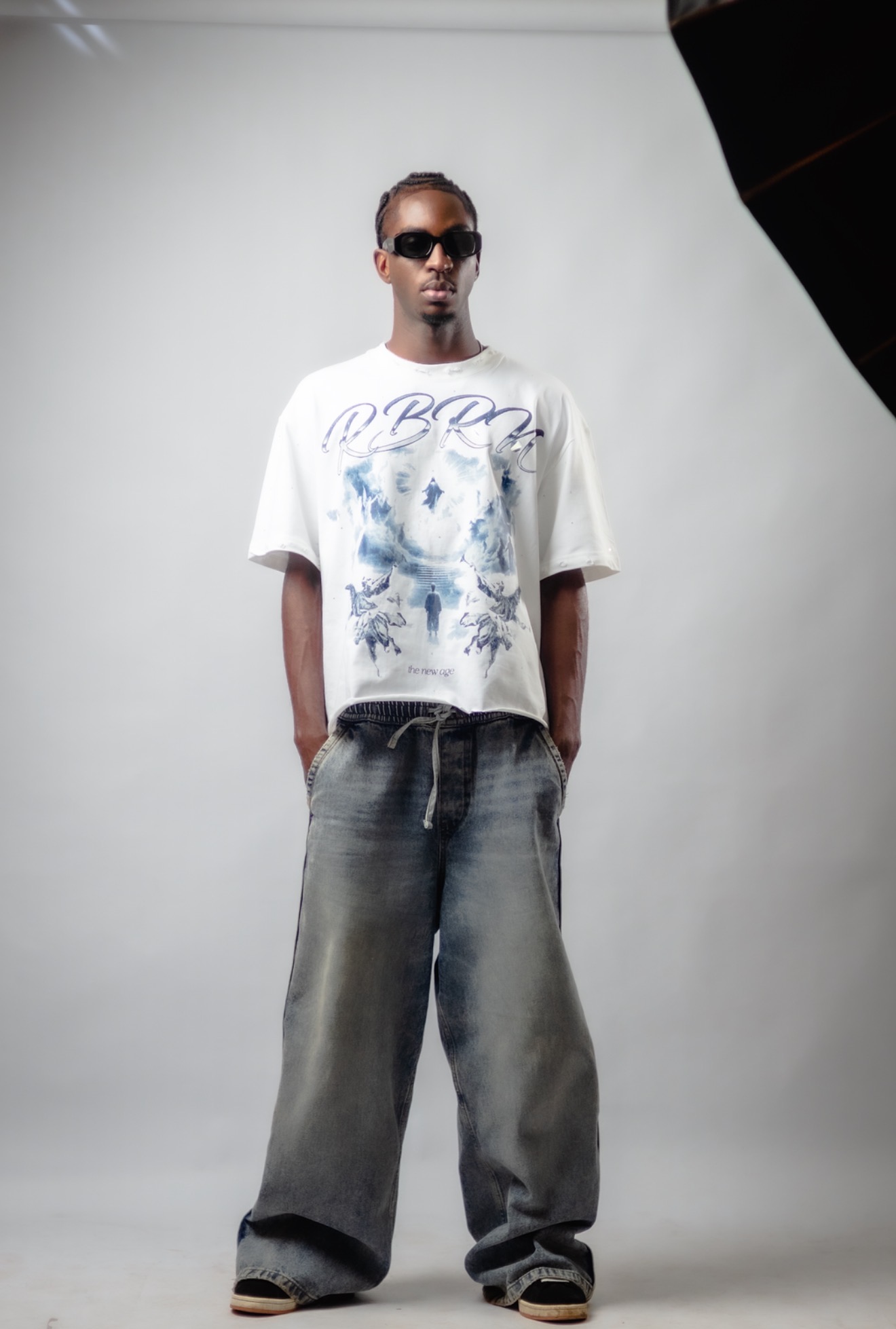 heavenfall white tee